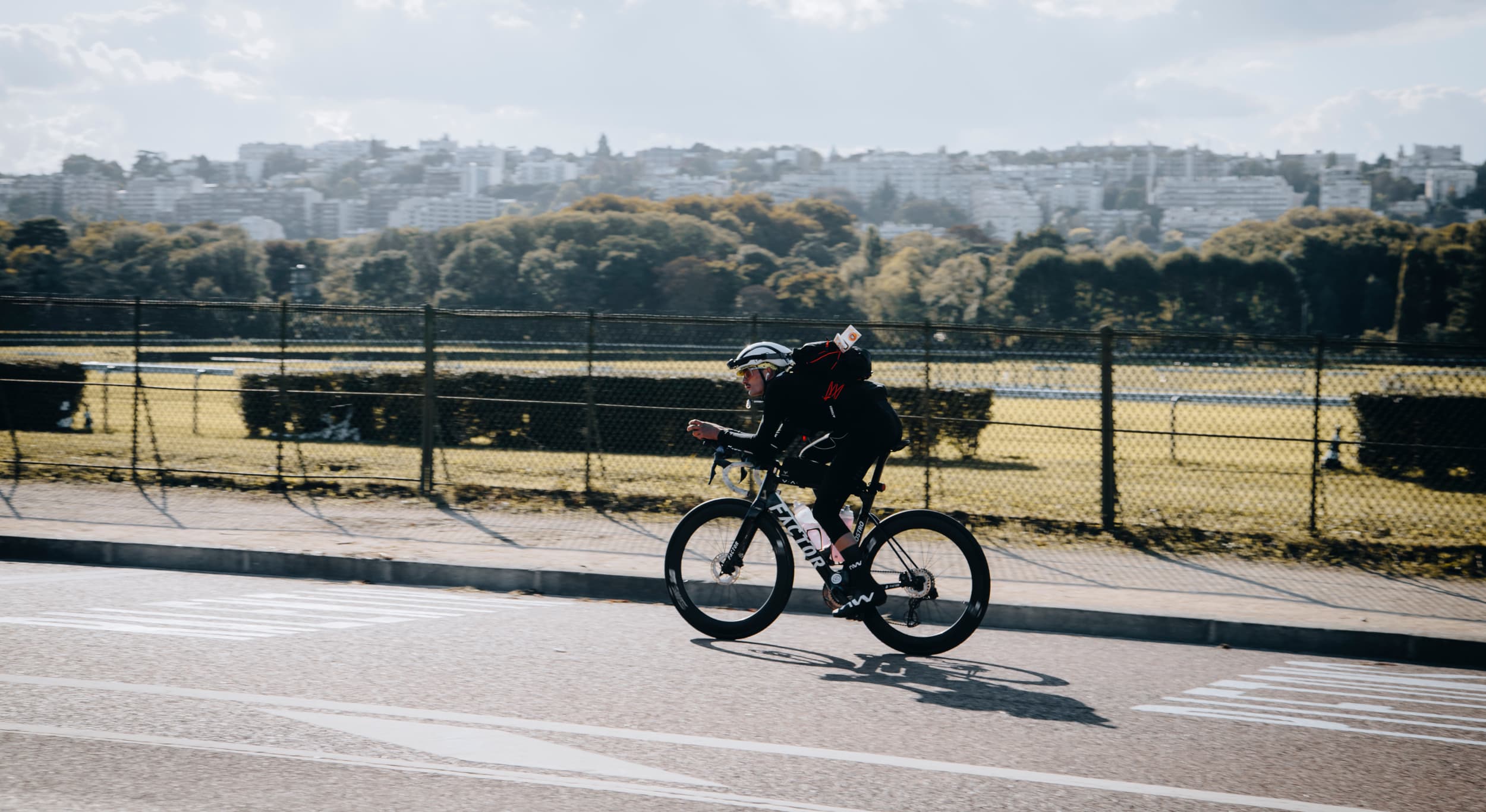 24h longchamp solo